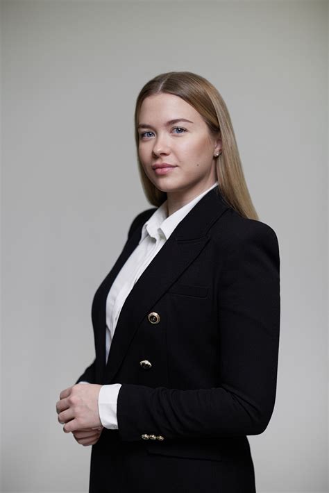 Женская бизнес фотосессия, деловой портрет