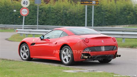 2015 Ferrari California Replacement Spy Shots