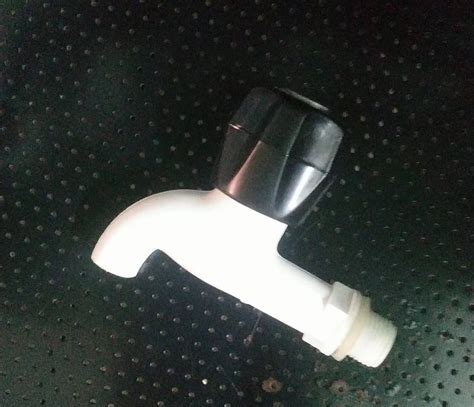 Pvc Short Body Tap For Bathroom Fitting Size 5 Inch L At Rs 40