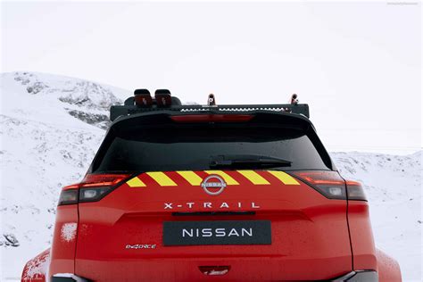 Nissan X Trail Mountain Rescue Concept Stunning Hd Photos