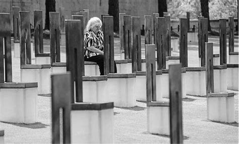 Relatives of Oklahoma City bombing victims feel pain 20 years later