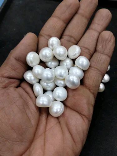 Creamish White Freshwater Button Shape Loose Pearl Cts Size At