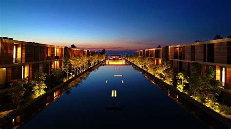 Thailand's Hotel de la Paix Is Truly Spectacular