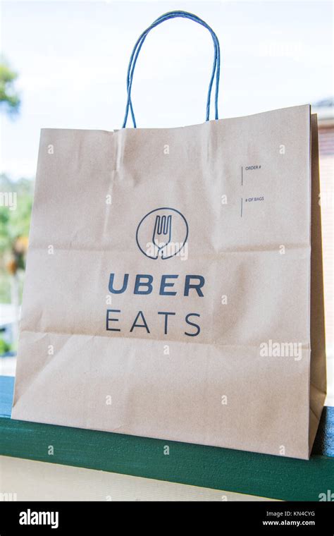 Uber Eats Customer Delivery Bag Uber Eats Is An Online Food Stock