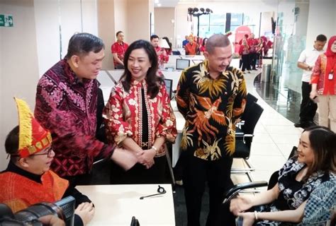 Rayakan Hari Pelanggan Nasional Cimb Niaga Perkenalkan Work From