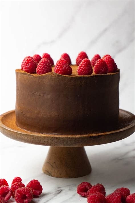 Chocolate mousse cake - Sugar Pursuit