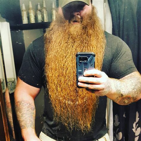 Pin By Cmb On Big Bearded Long Hair Beard Beard Styles Big Beards