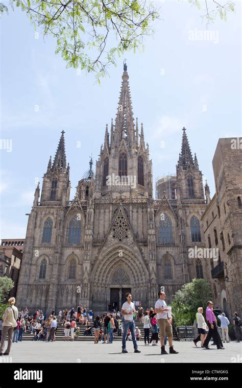 Barcelone Espagne La Cathédrale De La Sainte Croix Et Sainte Eulalia