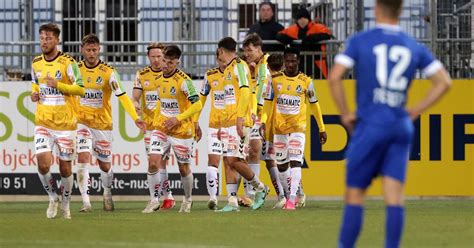 2 Liga Ried Macht In Der Tabelle Mit Sieg Druck Auf Den GAK