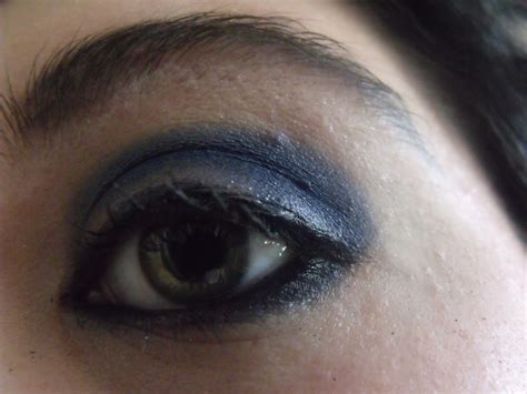 Midnight Blue Eye-Shadow Tutorial!!