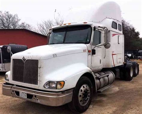 International 9400i 2007 Sleeper Semi Trucks