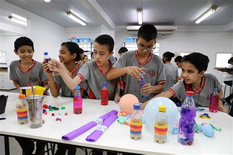 Estudantes Da Zona Leste De Manaus Participam De Atividade Sobre