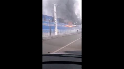 Incendiu la Câmpia Turzii Arde o hală Pagube imense YouTube