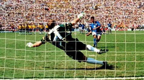 Il Rigore Sbagliato Da Roberto Baggio A Usa 94 3 Dago Fotogallery