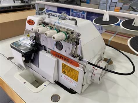 Overlock Hilos Yamata Con Atraque Direct Drive En Venta En Capital