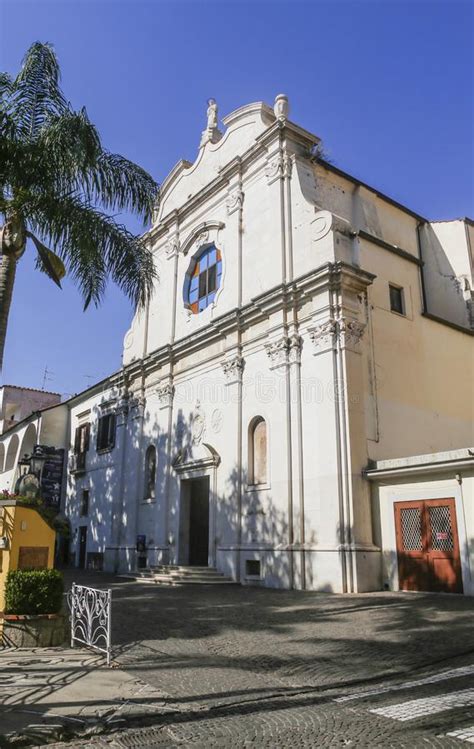 Fachada Del Convento De St Francis En La Ciudad De Sorrento Fotograf A