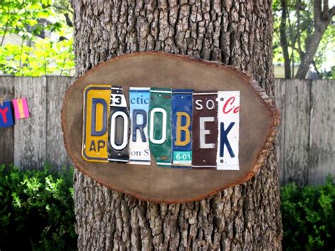 15 Cool Things That You Can Make With Old License Plates Page 2 Of 2