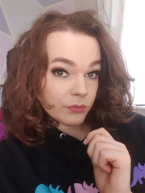 Getting Better At Doing My Makeup 😊 R Crossdressing