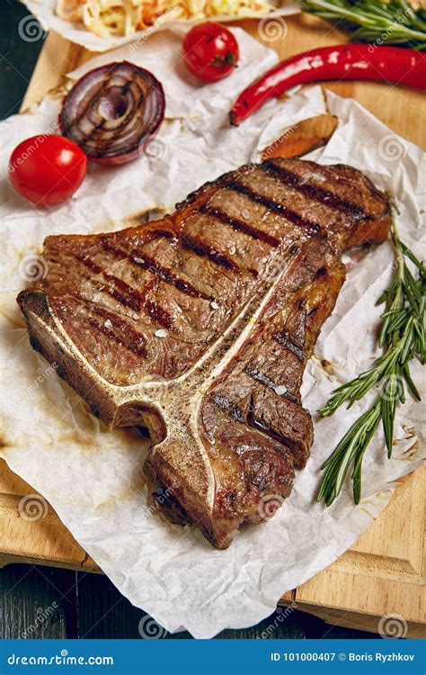 Jantar Do Bife Imagem De Stock Imagem De Casa Delicioso