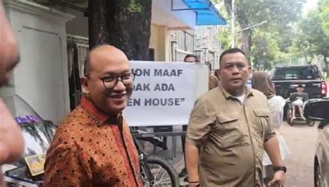 Open House Lebaran Megawati Tawarkan Ketua TKN Prabowo Gibran Minum