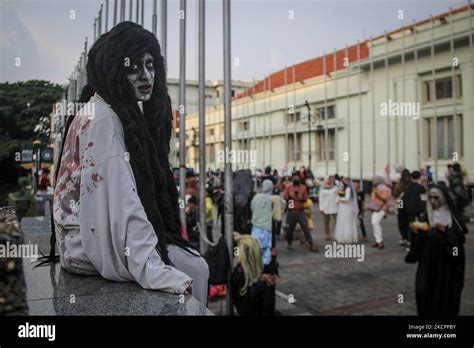 Am Oktober Wird In Der Asia Afrika Street Bandung West Java