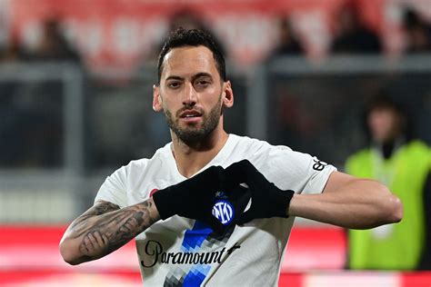 calhanoglu turns page  bayern rumours  calls  bastoni ausilio