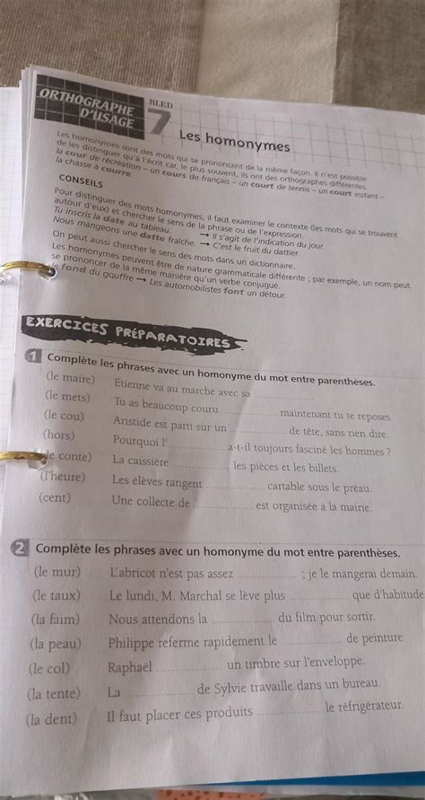 Qui Peut Maider Svp C Pour Demain Nosdevoirs Fr