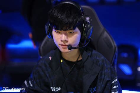 Lck 데프트 김혁규 900p 공동 2위 Pog 순위