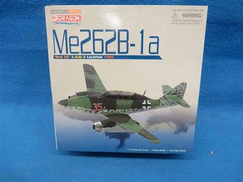 Two die-cast WW2-era planes. 1:72 scale - AAA Auction and Realty