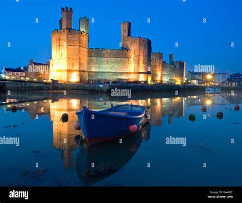 Caernarfon Castle and Estuary at Night, Caernarfon, Gwynedd, North ...