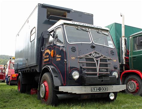 TV013177 Llandudno SXC333 1957 Foden S18 In The Colours O Damian