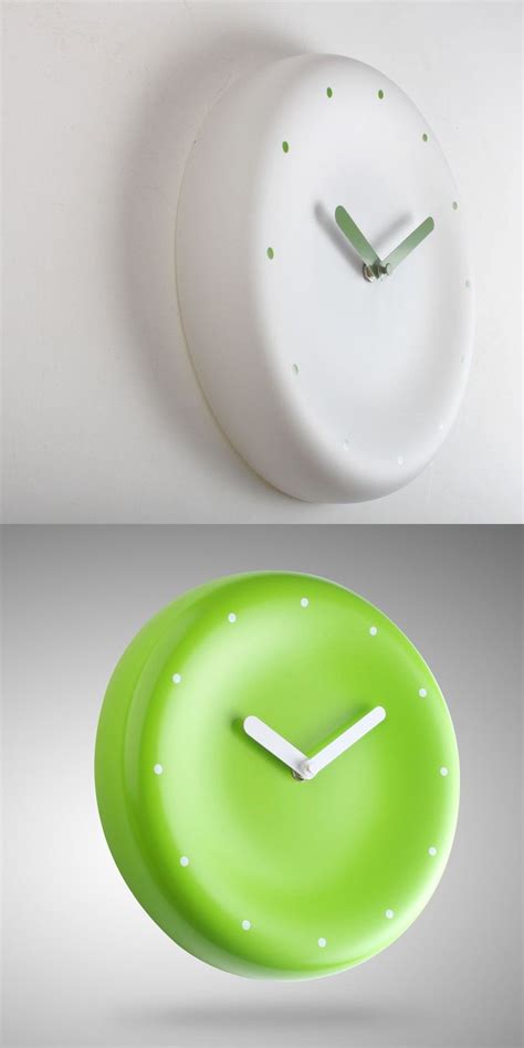 This Simple Molded Clock Is Perfect For Making Your Home A Bit Greener