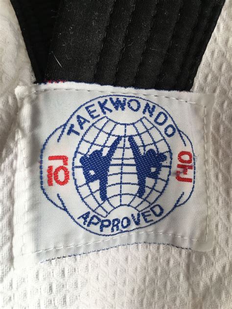 Кимоно для тхэквондо