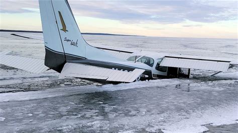 Plane Goes Through Thin Ice On Upper Red Lake After Landing Lakeland