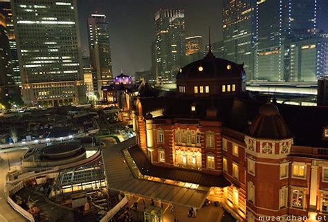 Tokyo Station night view