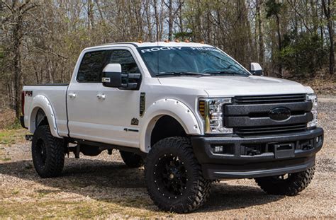 2018 F 250 Super Duty K2 White 7 Lifted Ford Trucks Lifted Chevy