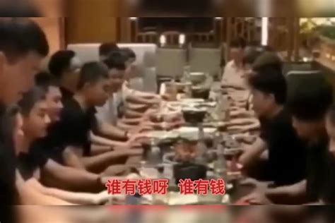 这套路深呀！小伙子成功被带偏，网友：真是“冤大头”！ 小伙子 成功 冤大头