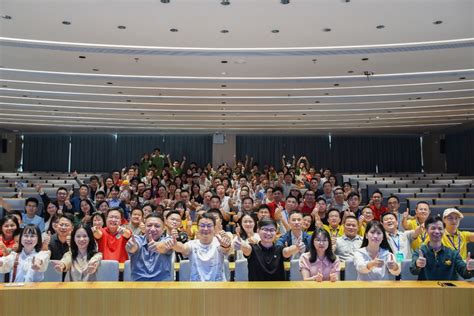 忆往昔青春岁月，望未来美好发展——校友参观东海岸校区 汕头大学 Shantou University