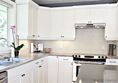 Maple Cabinets Painted Cloud White Gray Paint Colour Quartz Hexagon