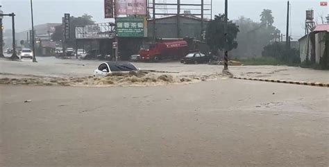 影／午後降豪大雨！南投竹山交流道淹成「黃河」 多車拋錨童受困 中彰投 地方 聯合新聞網