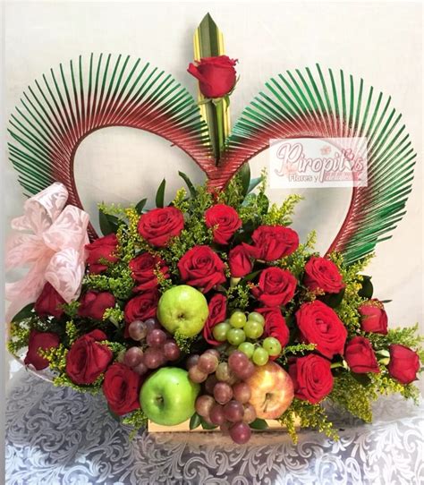 Corazon Frutal Piropos flores domicilio medellín arreglos