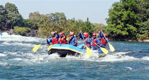 Dandeli River Rafting with Camping @ 25% off | BanBanjara