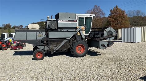 2021 Fall Online Equipment Auction Gleaner K2 Combine Harvester YouTube