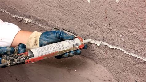 Quickrete Caulking Cracks In Stucco Caulking With Sand In Every Tube