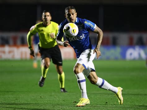 Avaí Revela Cómo Está El ánimo De Paolo Guerrero Ante La Sequía De