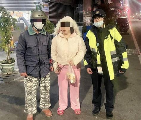 智障女深夜流落街頭 北港暖警尋獲助返家 勁報 Line Today