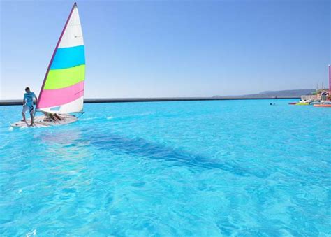 Venez Admirer Crystal Lagoon La Plus Grande Piscine Du Monde Vous