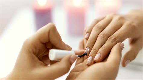 Manicure Hacks You Should Know Nail Designs And Manicure Hacks