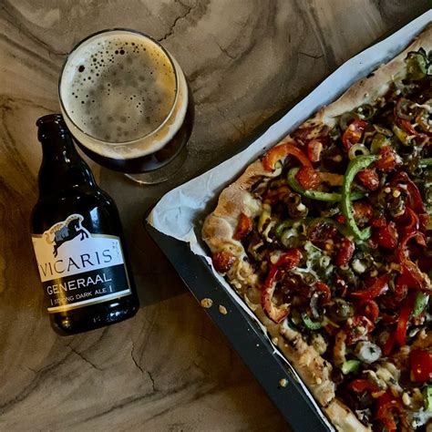 Pizza with brown beer | Belgian Craft Beers | Belgianbieren.nl