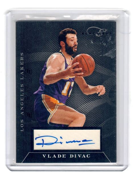 Vlade Divac 2010 11 Panini Elite Black Box 185 Status 149 Autograph